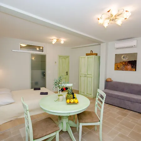 Casa Matteotti רוביני